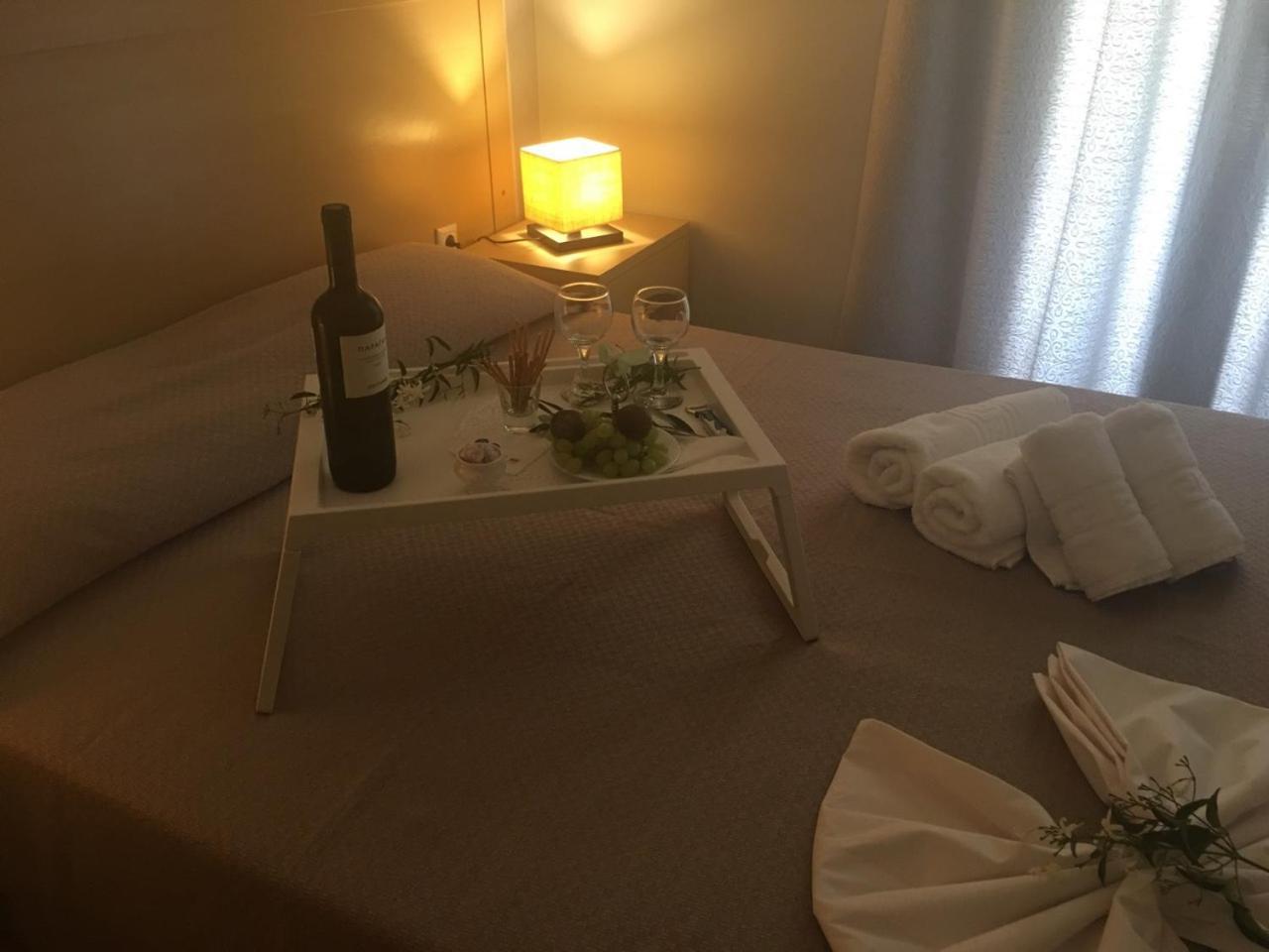 Aphrodite Hotel Syros Kini Eksteriør bilde